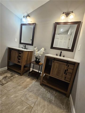 2138 Donald Lee Hollowell NW Parkway, Atlanta, GA 30318