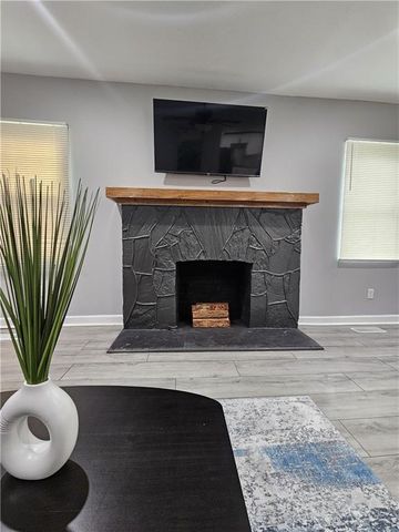 2138 Donald Lee Hollowell NW Parkway, Atlanta, GA 30318