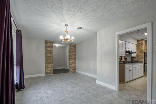 3465 Ridgemont Dr, Baton Rouge, LA 70814