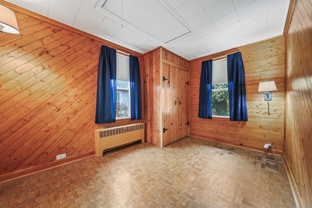 24 Shelter Street, Waterbury, CT 06705