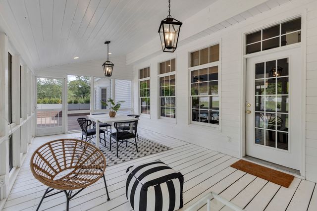 8756 Poplar Creek Rd, Nashville, TN 37221