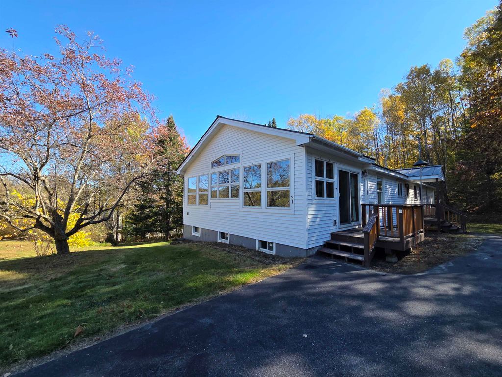 21 Evenchance Road, Enfield, NH 03748