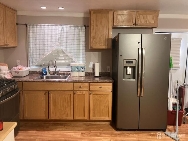 409 Lane E Lane, Hazlet, NJ 07730