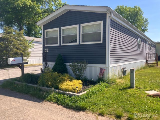 409 Lane E Lane, Hazlet, NJ 07730