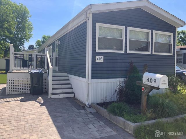 409 Lane E Lane, Hazlet, NJ 07730