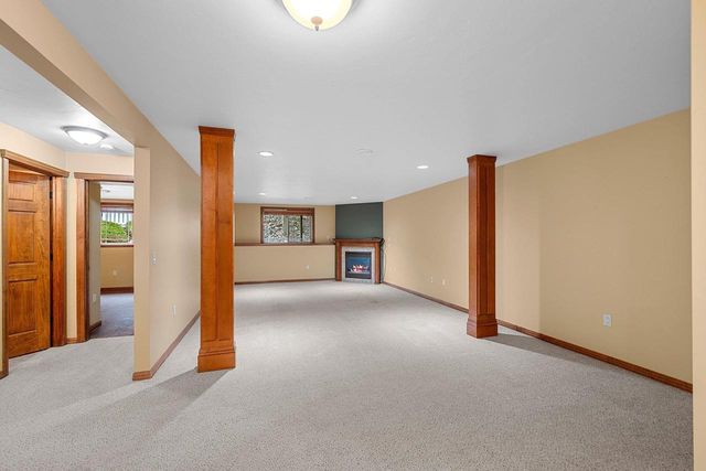 1243 PRAIRIE FALCON TRAIL, Green Bay, WI 54313