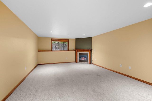 1243 PRAIRIE FALCON TRAIL, Green Bay, WI 54313