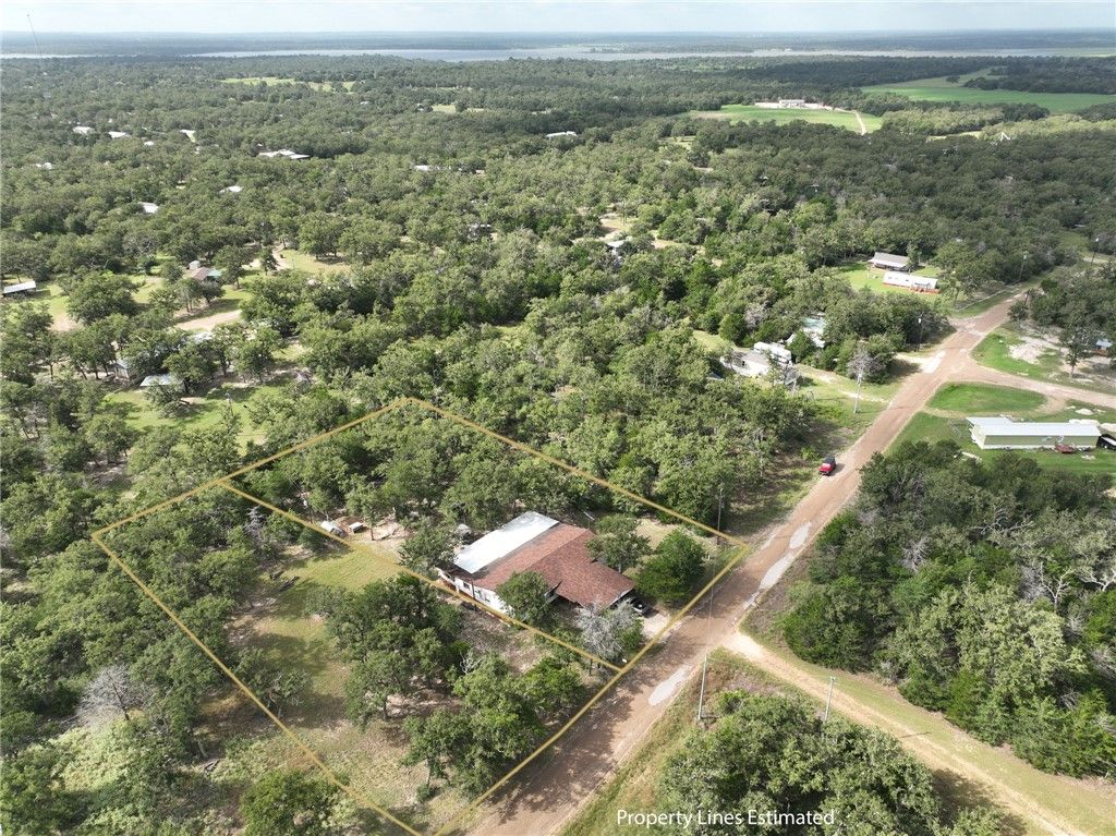 516 Wilderness Road, Somerville, TX 77879 — photo 4