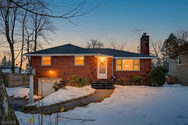 295 Tremont Ave, North Plainfield Boro, NJ 07063