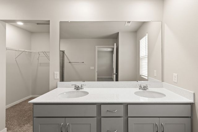 2302 SW Plaza Parkway, Ankeny, IA 50023