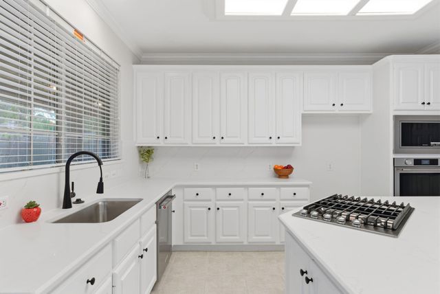 4210 Olive Oak Court, Houston, TX 77059