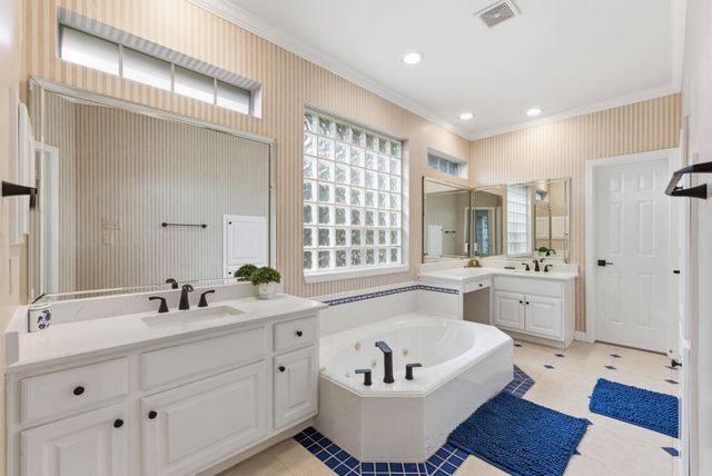 4210 Olive Oak Court, Houston, TX 77059