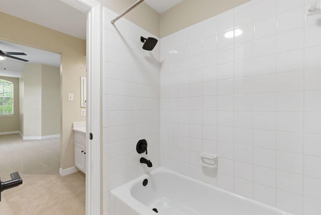 4210 Olive Oak Court, Houston, TX 77059