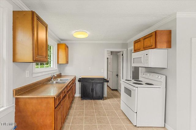 404 Winter Street, Johnson City, TN 37604