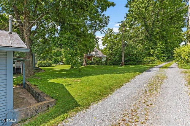 404 Winter Street, Johnson City, TN 37604