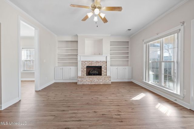 4495 Aberton Drive, Southaven, MS 38672