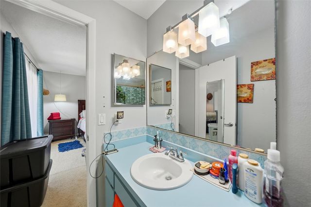 157 DEERFIELD AVENUE NE, Port Charlotte, FL 33952