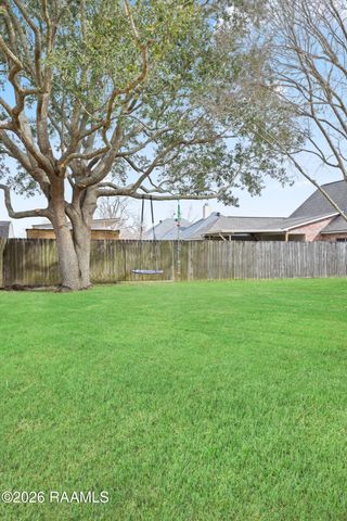 406 Deer Meadow Boulevard, Broussard, LA 70518