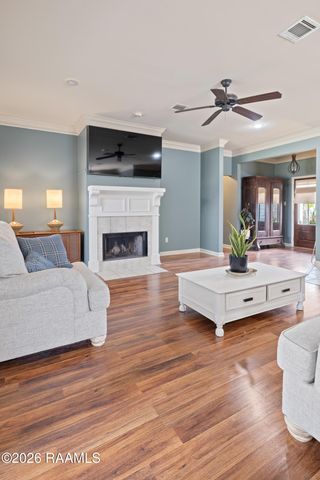 406 Deer Meadow Boulevard, Broussard, LA 70518