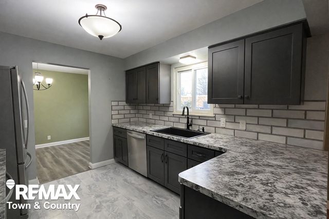 1209 Clearview Drive, Flushing, MI 48433