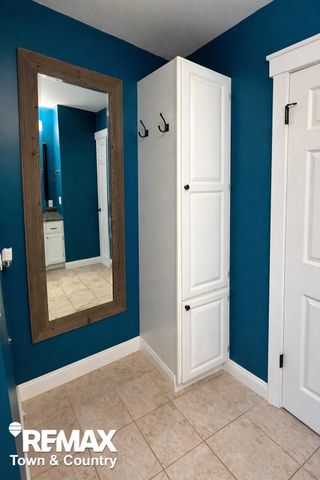 1209 Clearview Drive, Flushing, MI 48433