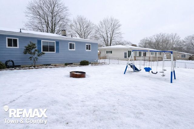 1209 Clearview Drive, Flushing, MI 48433