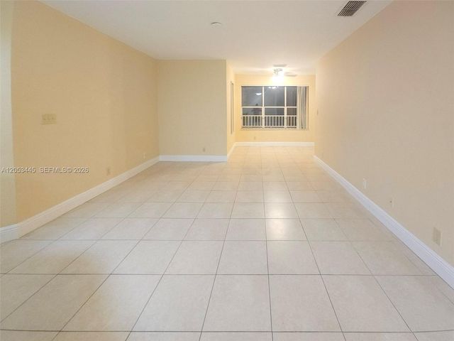 3310 N Pinewalk Dr N 1825, Margate, FL 33063