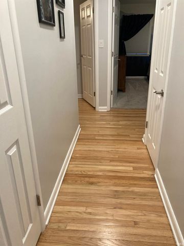 1725 N Meadow Road, Evansville, IN 47715