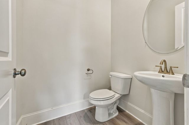 1103 Freeboard Aly, La Vergne, TN 37086