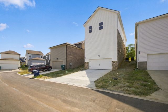 1103 Freeboard Aly, La Vergne, TN 37086