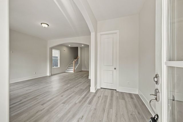 1103 Freeboard Aly, La Vergne, TN 37086