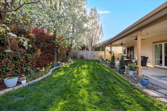 3773 Creek View Drive, Medford, OR 97504