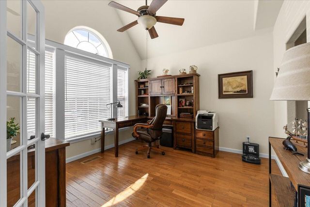 3773 Creek View Drive, Medford, OR 97504