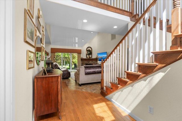 3773 Creek View Drive, Medford, OR 97504