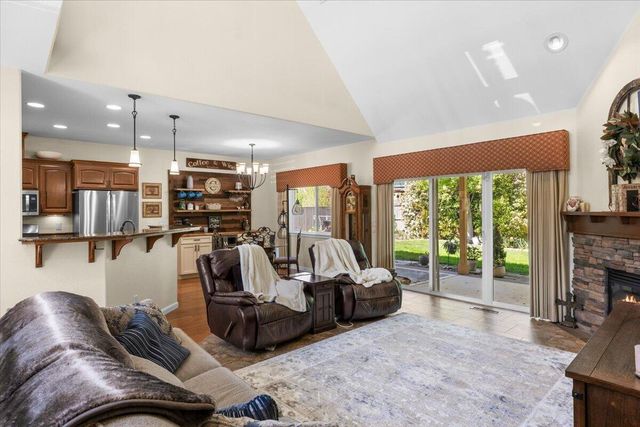 3773 Creek View Drive, Medford, OR 97504