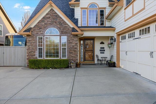 3773 Creek View Drive, Medford, OR 97504