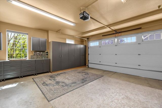 3773 Creek View Drive, Medford, OR 97504