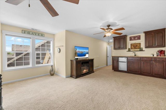 3773 Creek View Drive, Medford, OR 97504