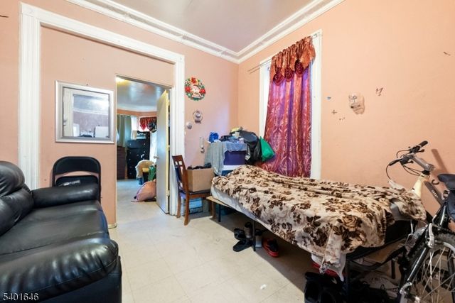 424 Summer Ave, Newark City, NJ 07104