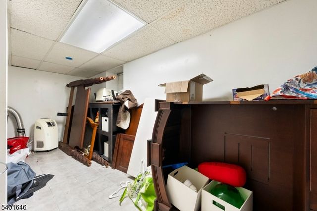 424 Summer Ave, Newark City, NJ 07104