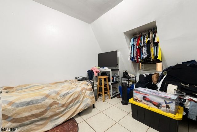 424 Summer Ave, Newark City, NJ 07104