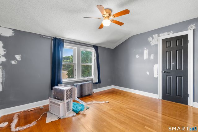 183 Perkins Avenue, Waterbury, CT 06704