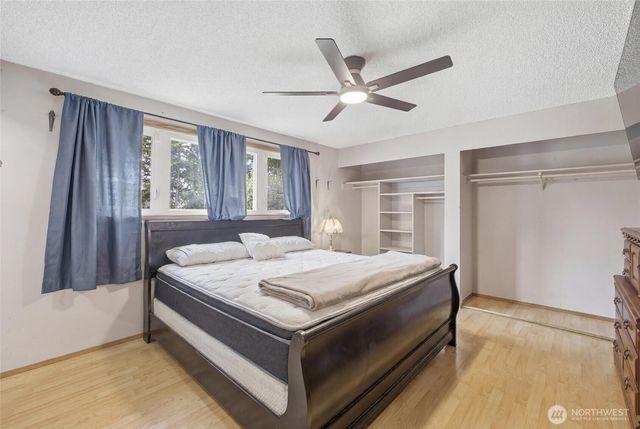 3343 Garfield Court, Oak Harbor, WA 98277