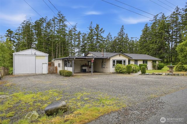 3343 Garfield Court, Oak Harbor, WA 98277