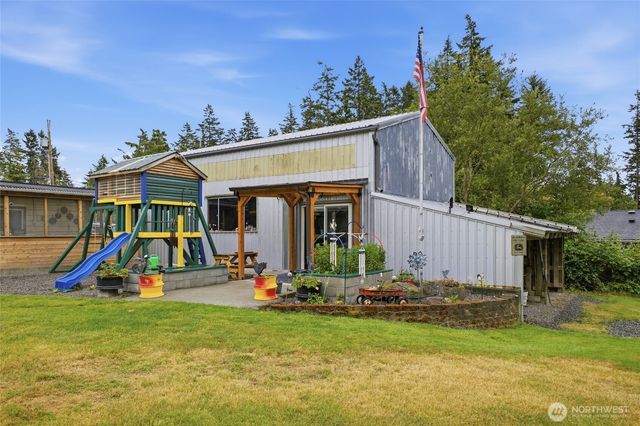 3343 Garfield Court, Oak Harbor, WA 98277