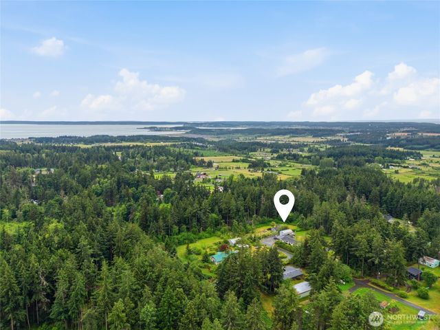 3343 Garfield Court, Oak Harbor, WA 98277