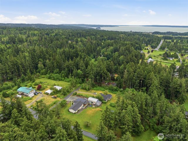 3343 Garfield Court, Oak Harbor, WA 98277