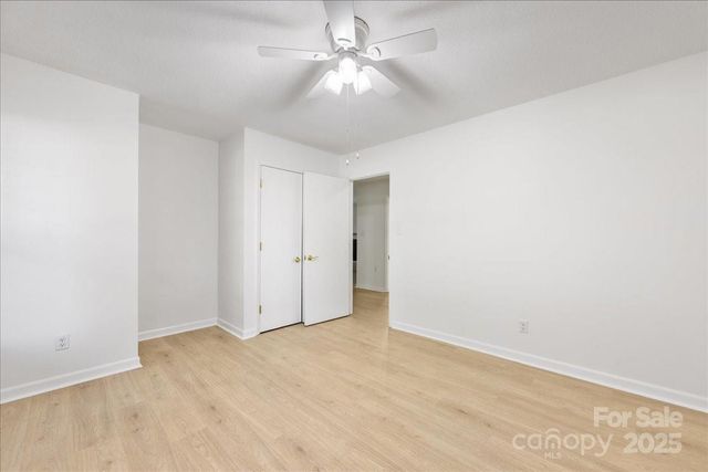 1840 Stoneyridge Drive, Charlotte, NC 28214