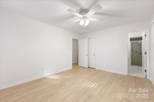 1840 Stoneyridge Drive, Charlotte, NC 28214