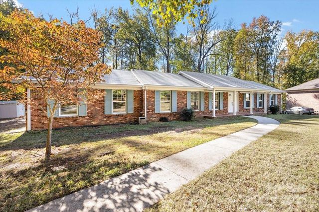 1840 Stoneyridge Drive, Charlotte, NC 28214